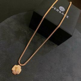 Picture of Versace Necklace _SKUVersacenecklace08cly12717065